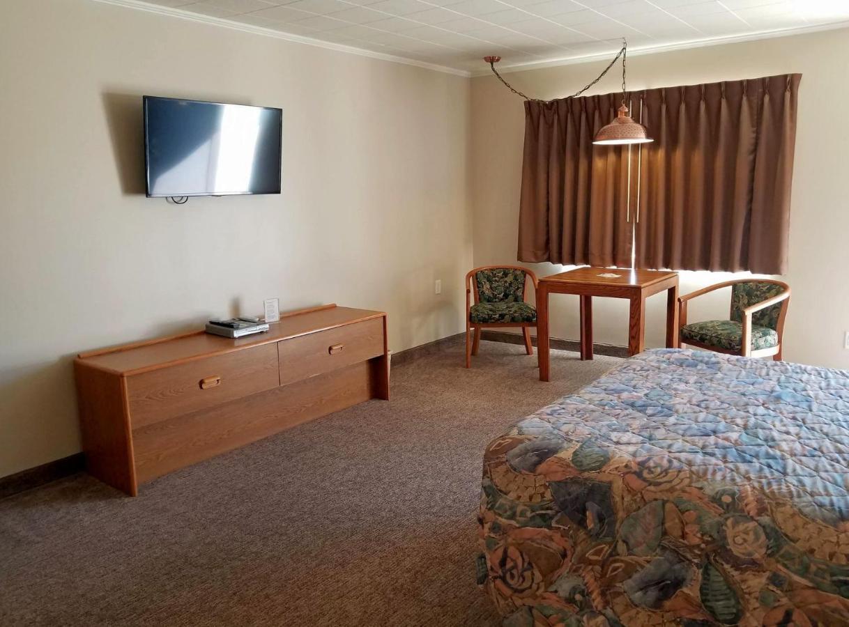 Aquarius Inn Bicknell Eksteriør billede